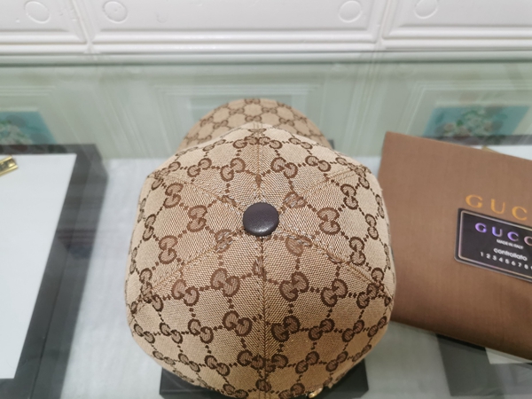 ブランド帽子内部構造